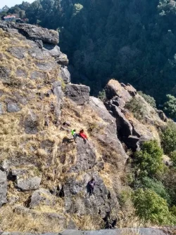 Bara-Patthar-Eight