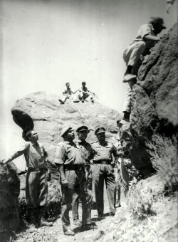 Training of U.P Police at Bara Patthar-min